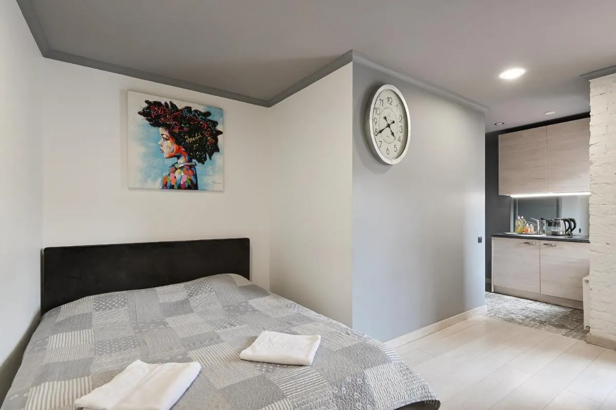 Image 6 of Loft design studio apartment & FREE parking