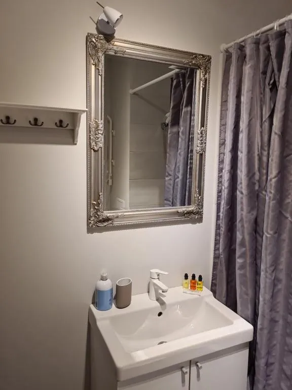 Image of Lovely 1-bedroom condo