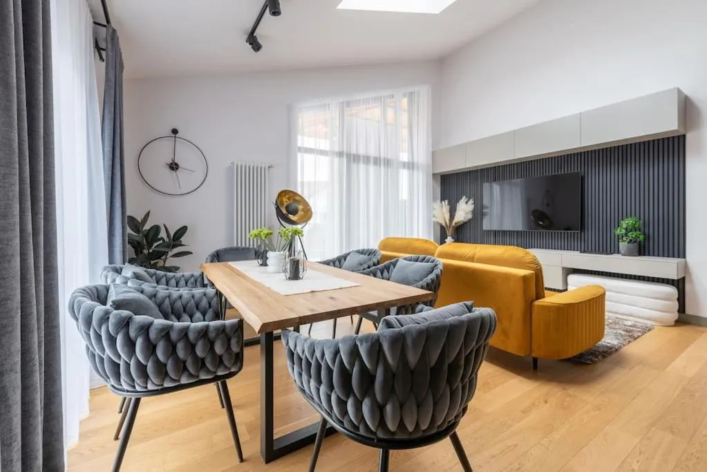 Image of Luxurious penthouse with parking