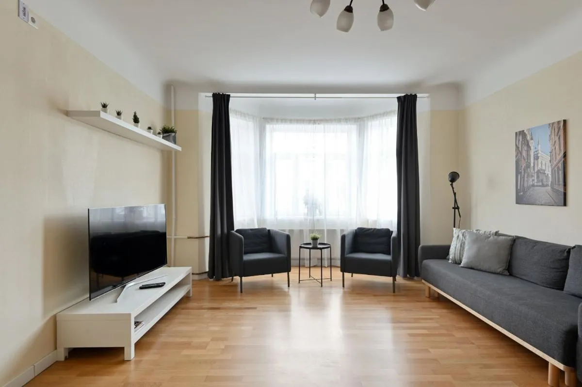 Photo 5 of Luxury 110m2 Apartment with Bathtub – Caka Street Central