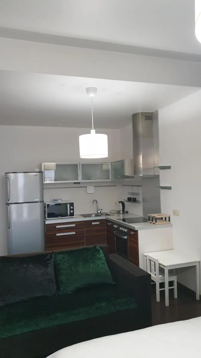 Image 3 of Metropolia Apartments