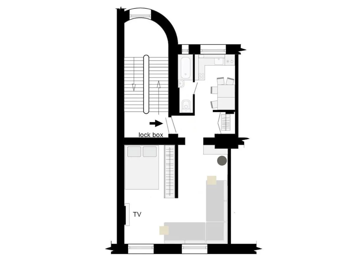 Image 4 of Midcentury modern, quiet, 40m studio with bath