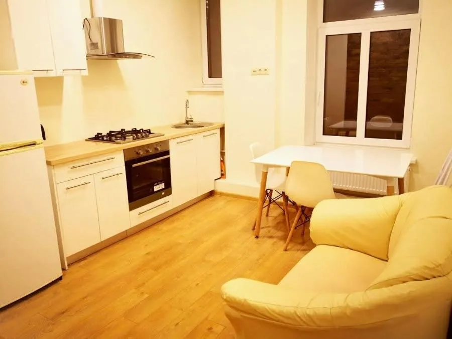 Photo 3 of Millhouse 4 apartments