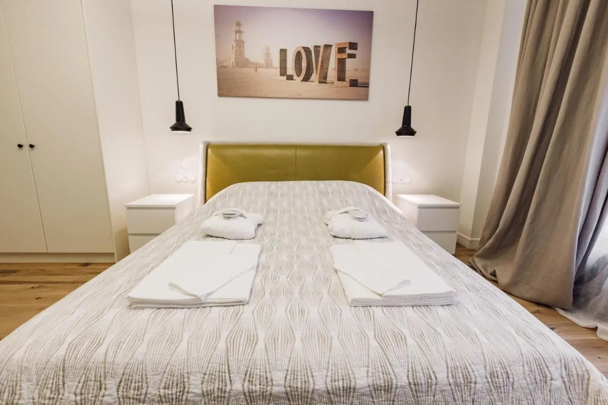 Image 1 of Millionaire suite