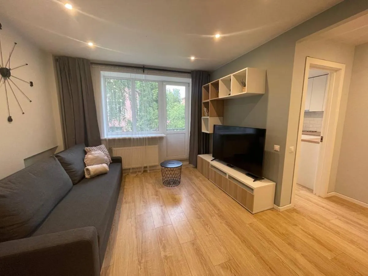 Image 4 of Modern 1BR Haven near Two Parks