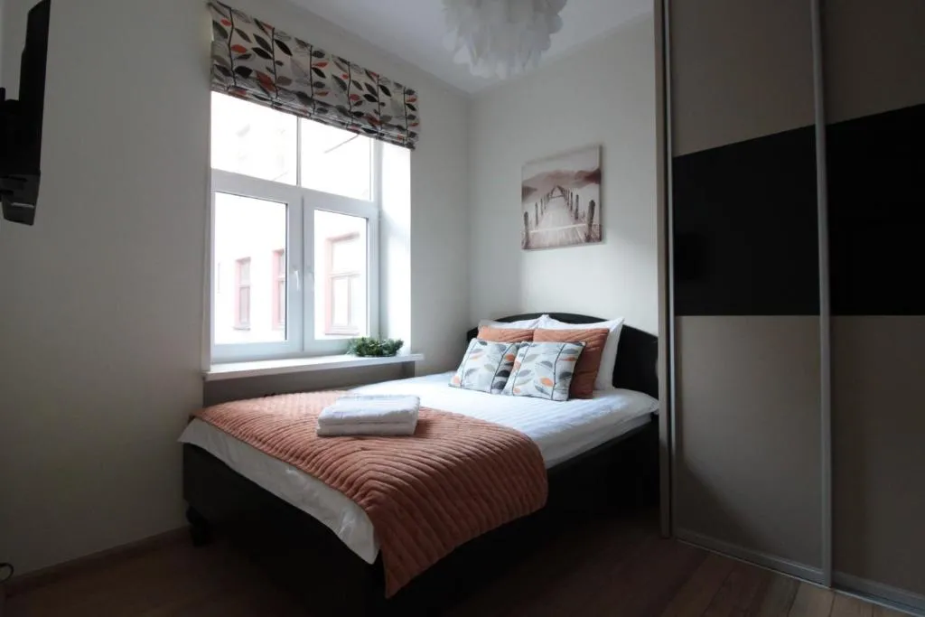Modern Cozy 1BR apartment in Quiet center of Riga