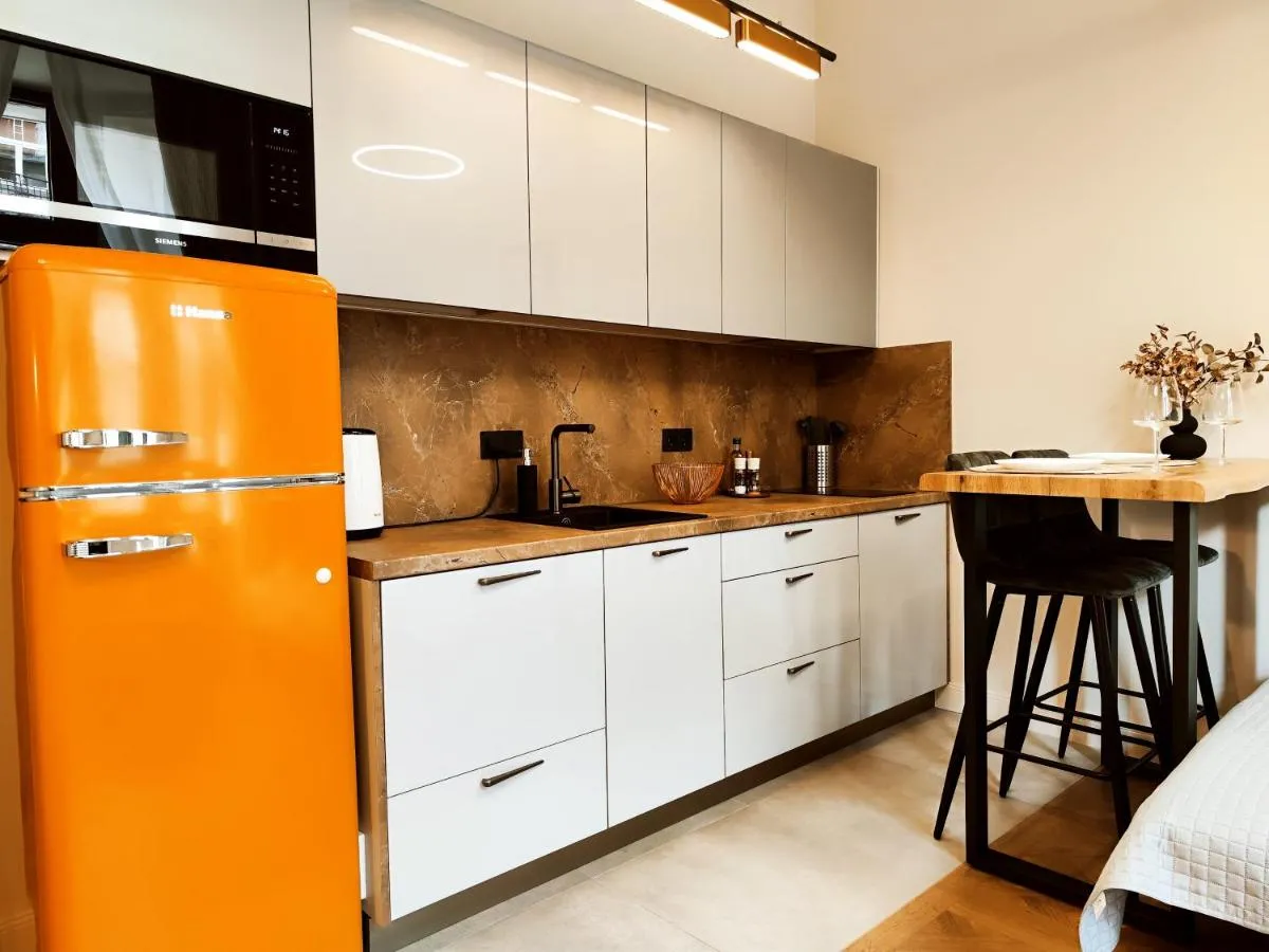 Image 2 of New luxury apartment in the center