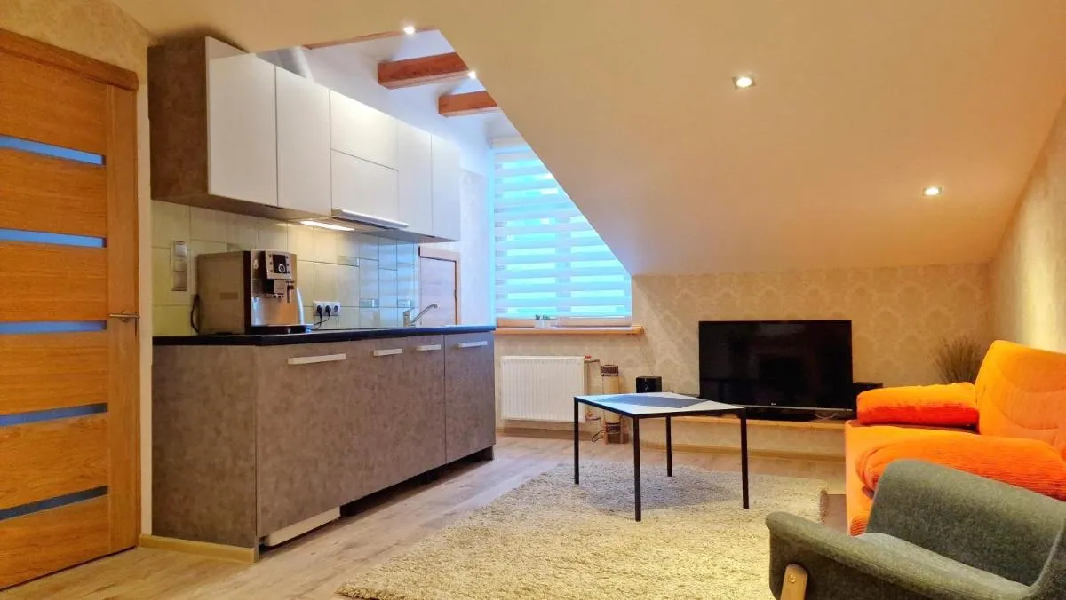 Image 3 of Nice and quiet studio apartment