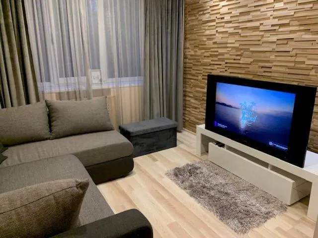 Image 4 of Oak lounge lux apartment