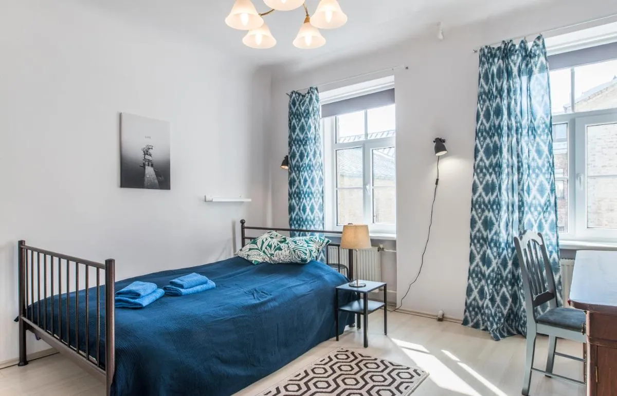 Image 6 of Old City Park Apartment