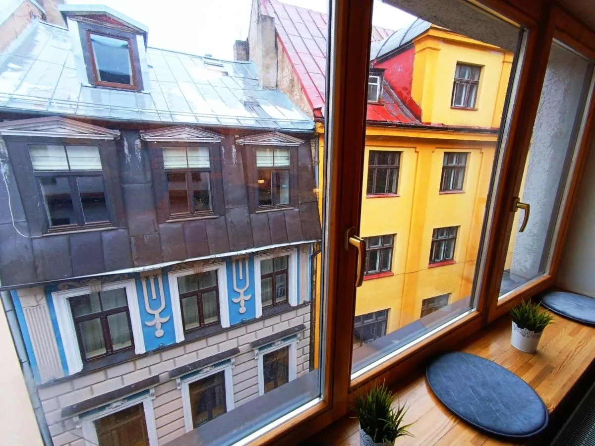 Image 5 of Old Town Center Spacious Loft Apartment, up to 4 guests