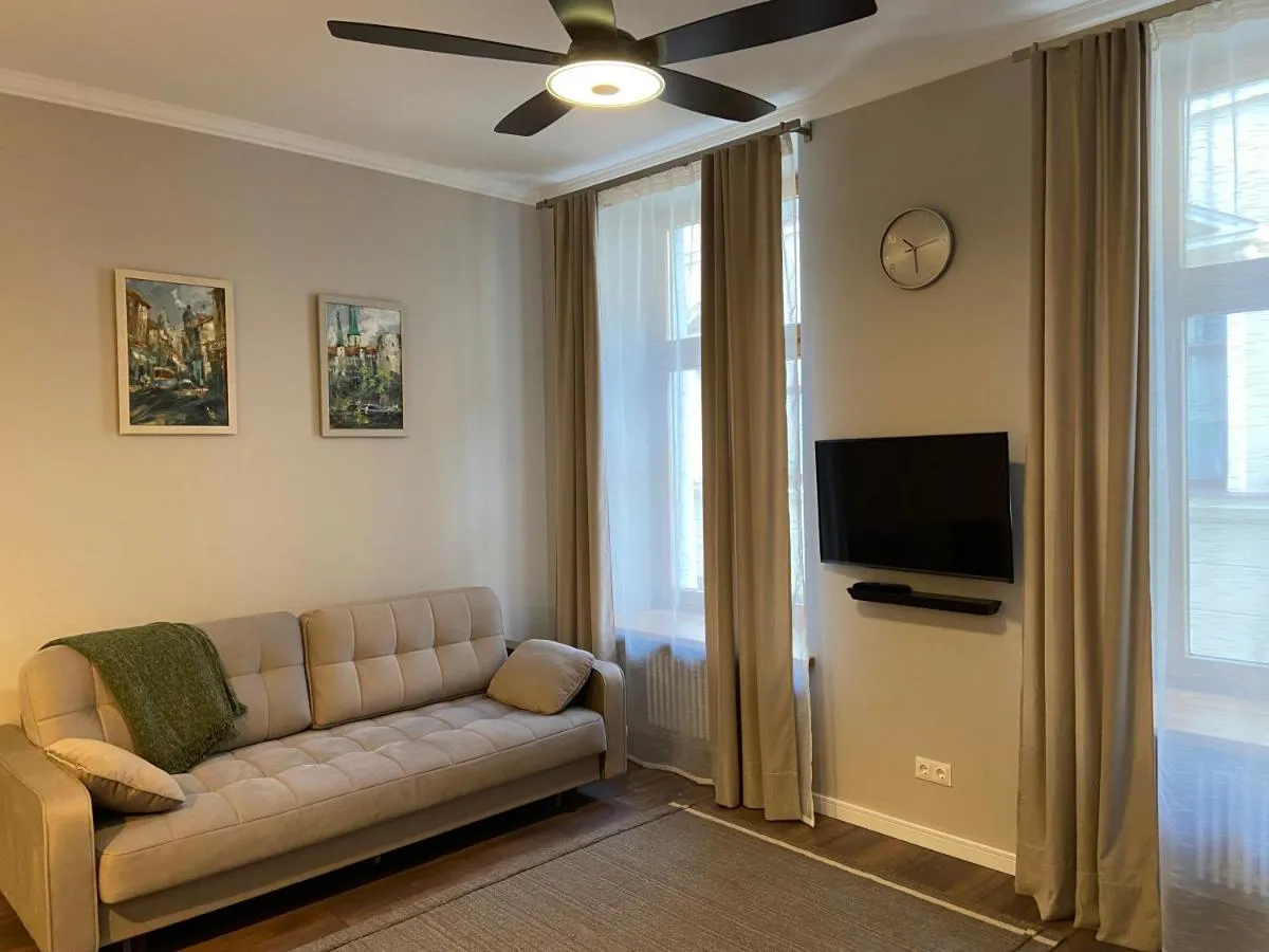 Image 4 of Old Town Modern Apartment