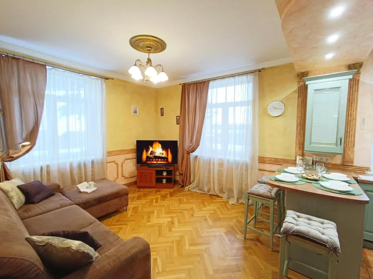 Image 4 of Old Town Retreat with Stunning Views 2 bedroom Apartment nearby The Church of Saint Peter