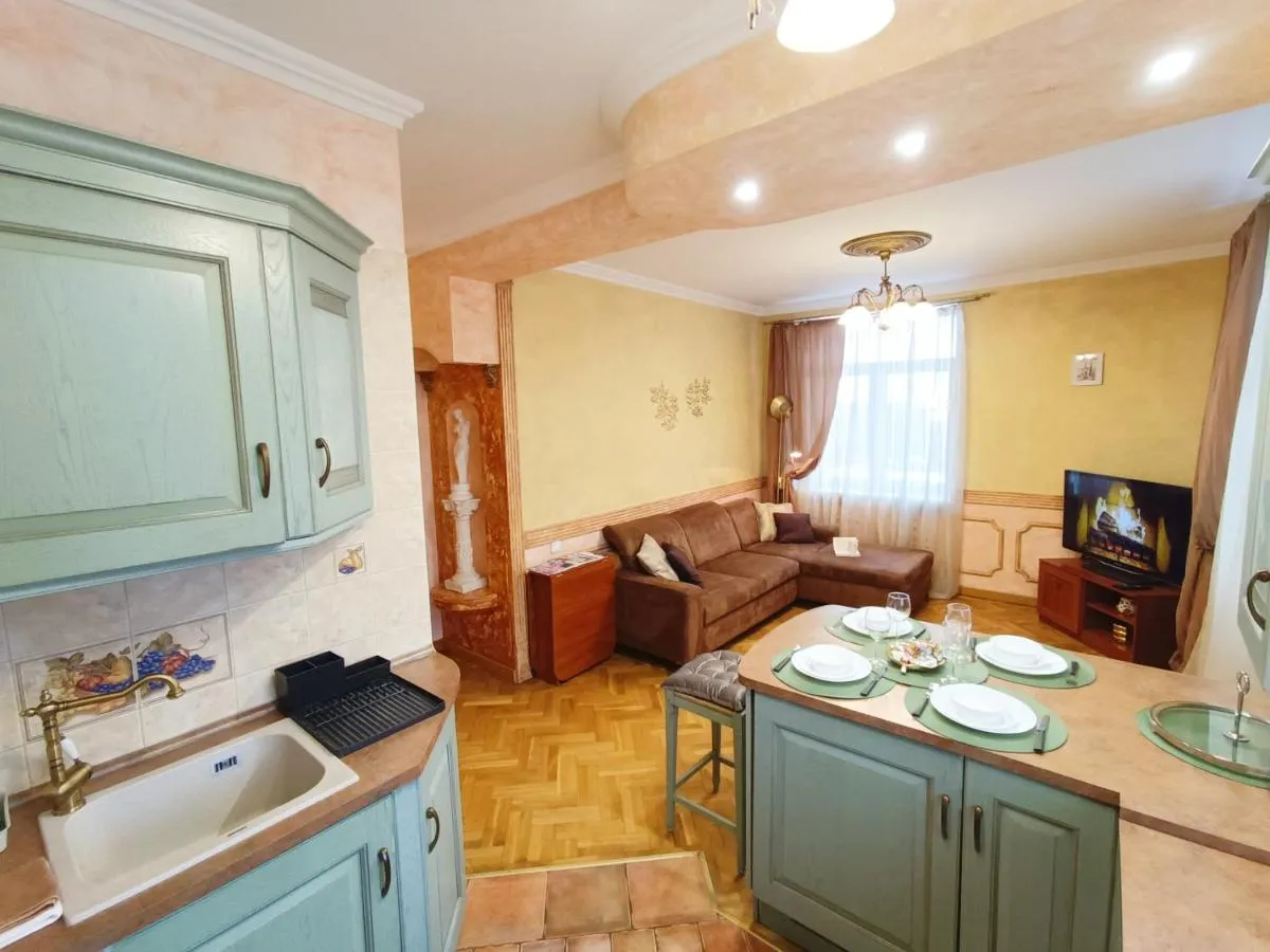Photo 5 of Old Town Retreat with Stunning Cathedral Views Two bedroom Apartment