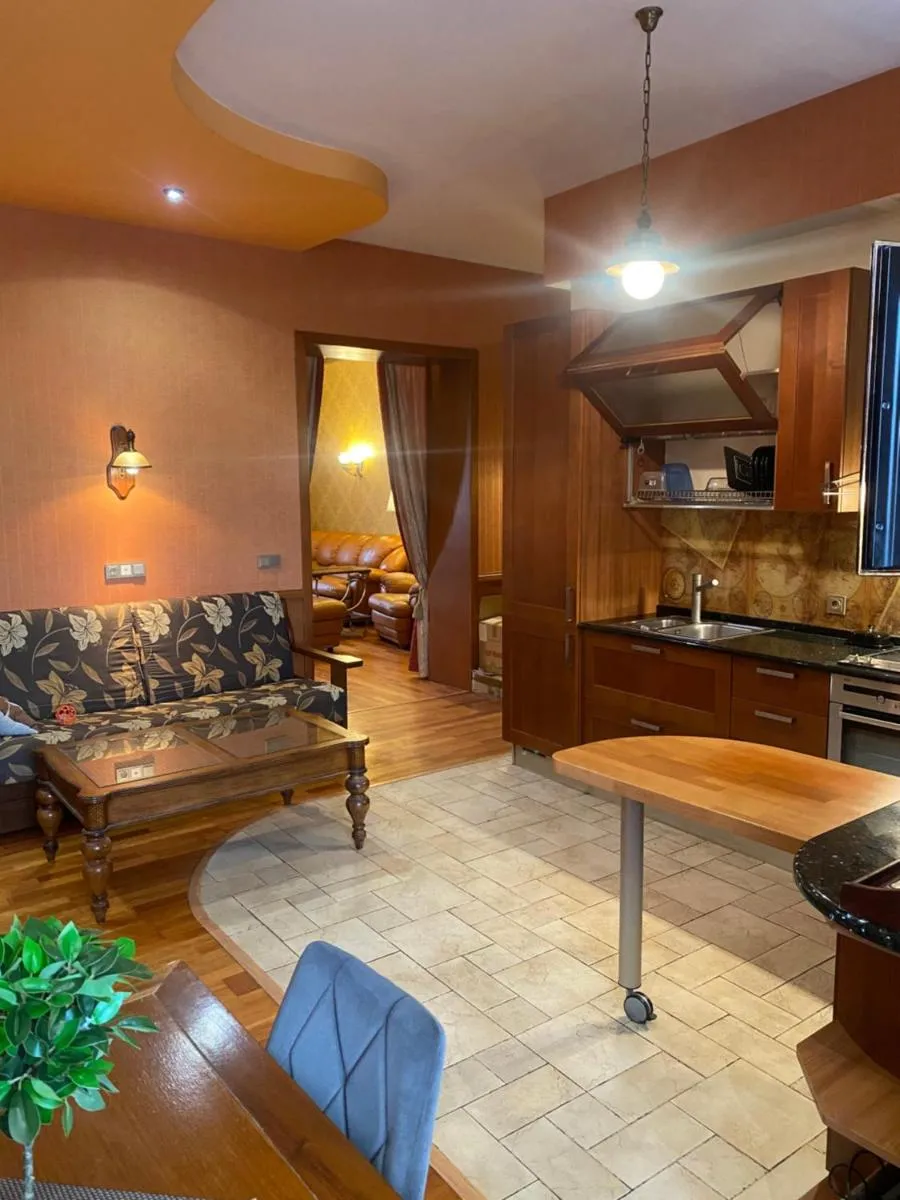 Image 3 of Old town apartment near St Peters Basilica