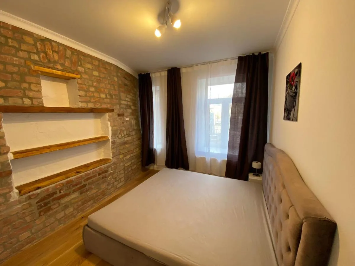Image 1 of One Bedroom Promenade Apartment