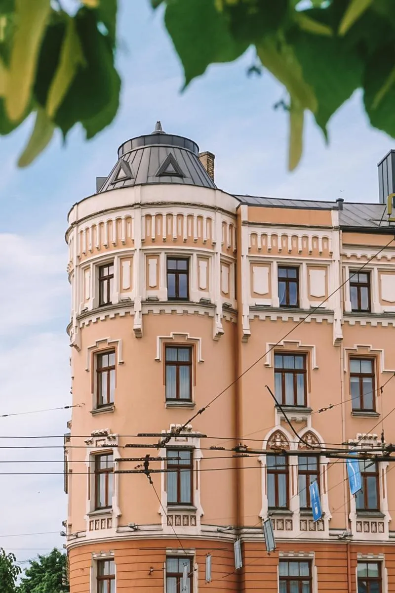Image 4 of Opera Hotel