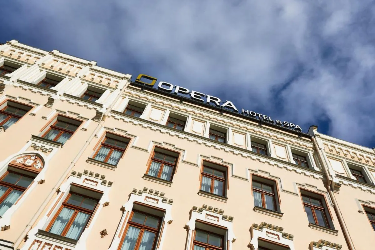Image 2 of Opera Hotel