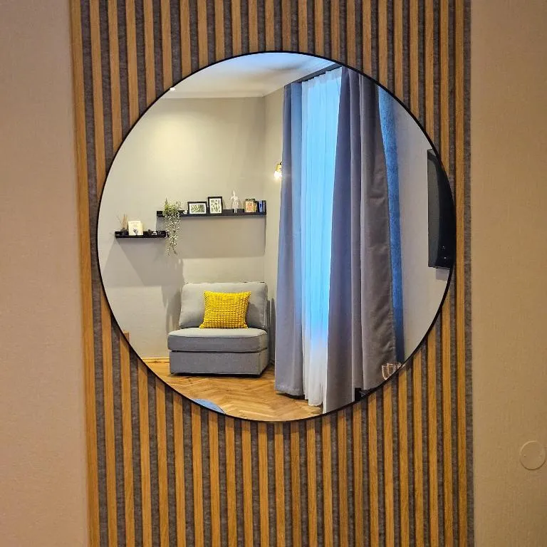 Paulas room.