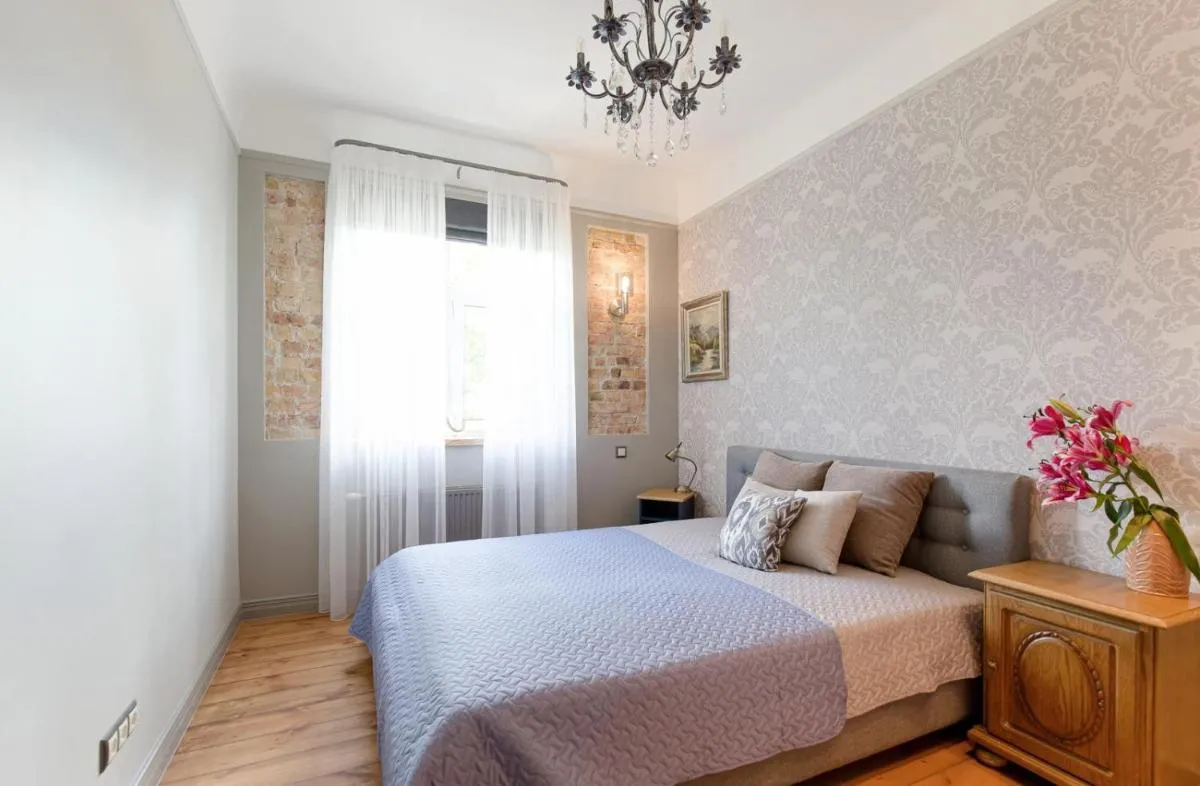 Image 1 of Quiet garden deluxe apartment