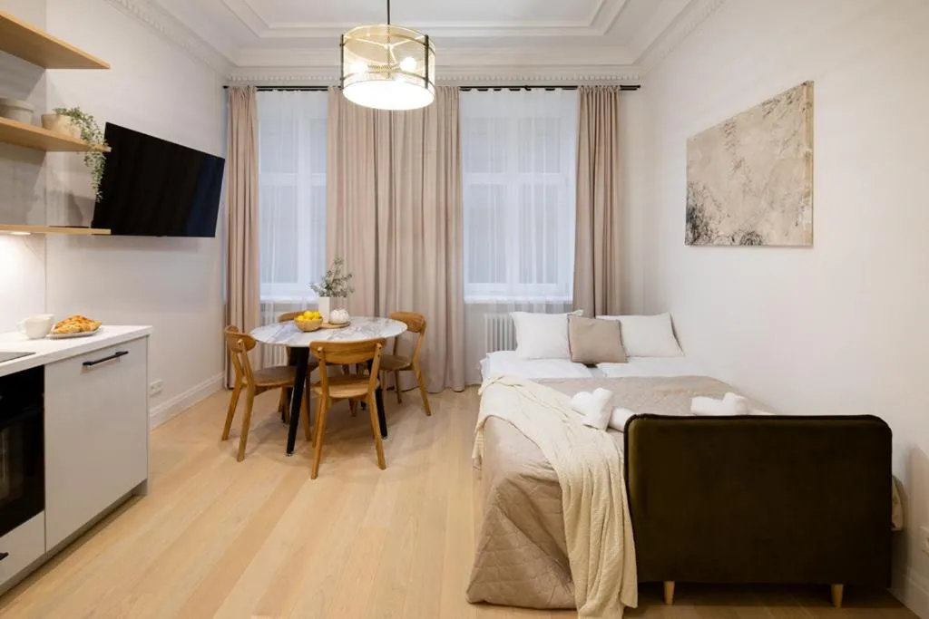 Image 5 of Raina Boulevard Exclusive Design Apartments At Park