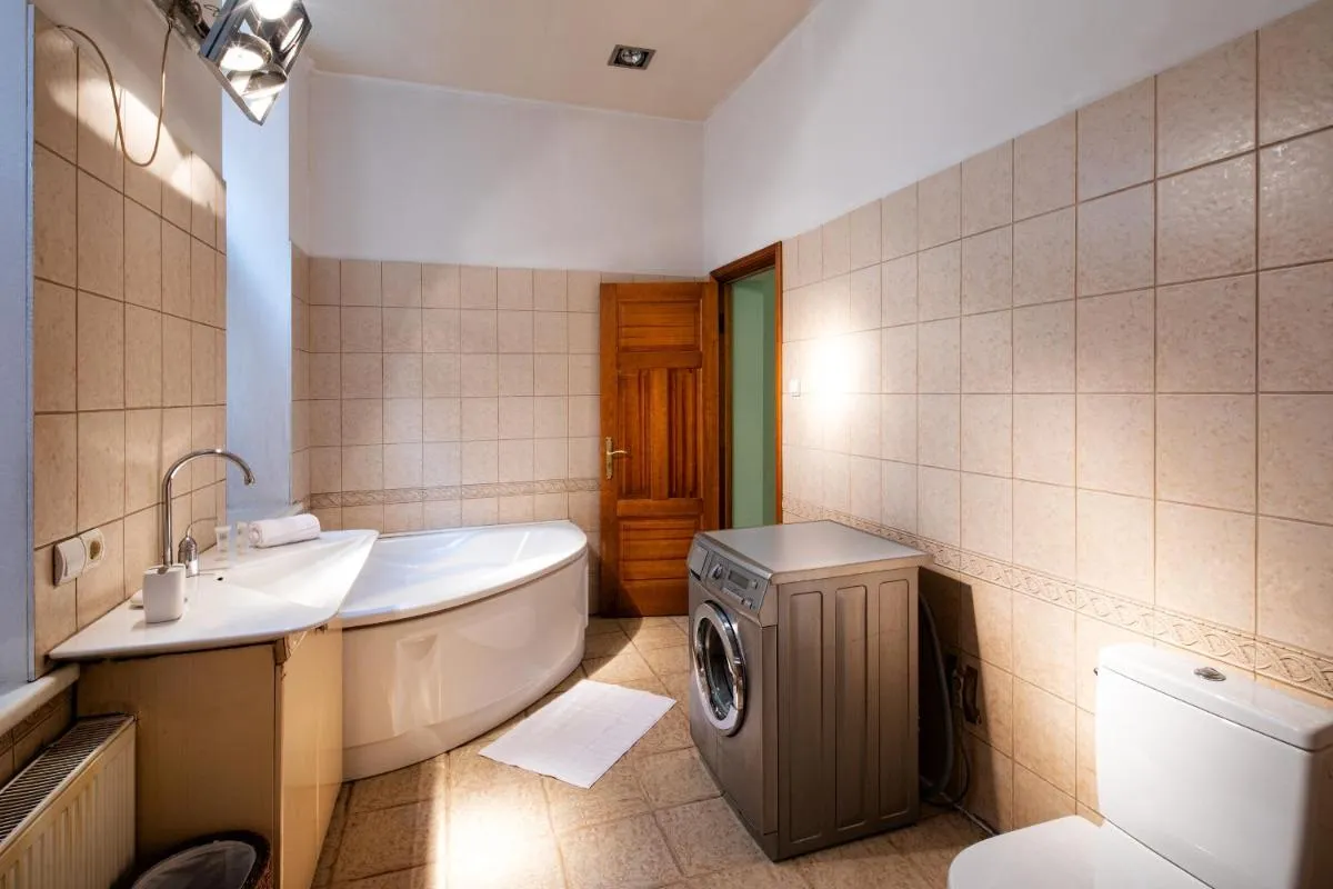 Image 2 of Riga City Family Apartment