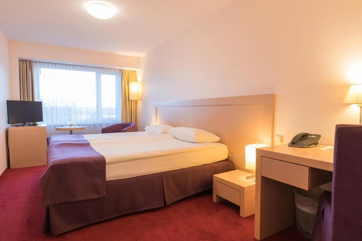 Image 2 of Riga Islande Hotel with FREE Parking