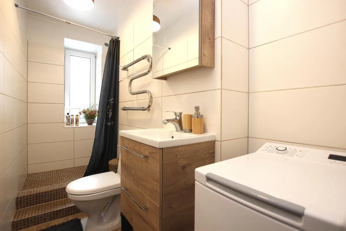 Image 2 of Riga Mezaparks apartment + private parking
