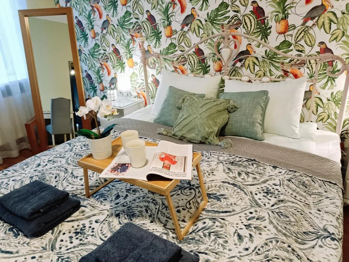 Image 5 of Riverside Old Town Spacious One Bedroom Apartment few steps from Dome square and Cathedral