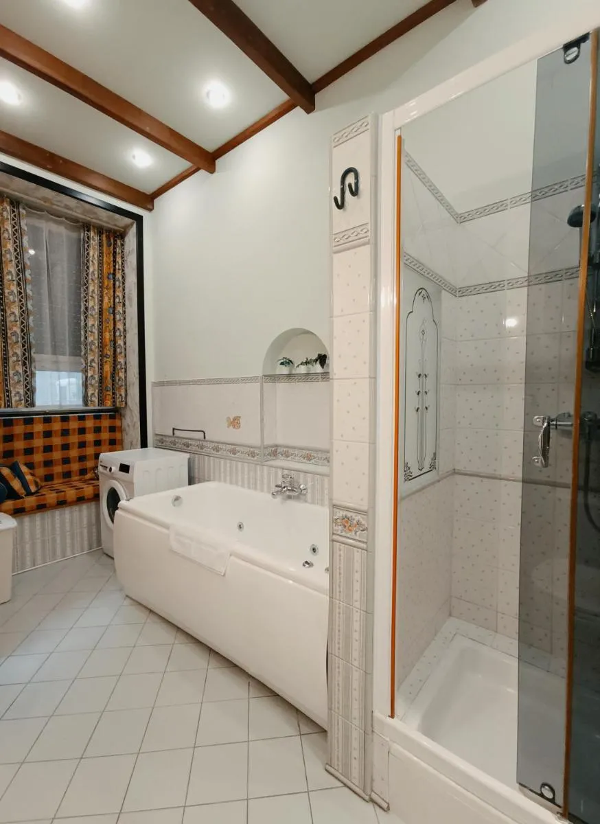 Image 3 of Riverside Old Town Spacious One Bedroom Apartment few steps from Dome square and Cathedral