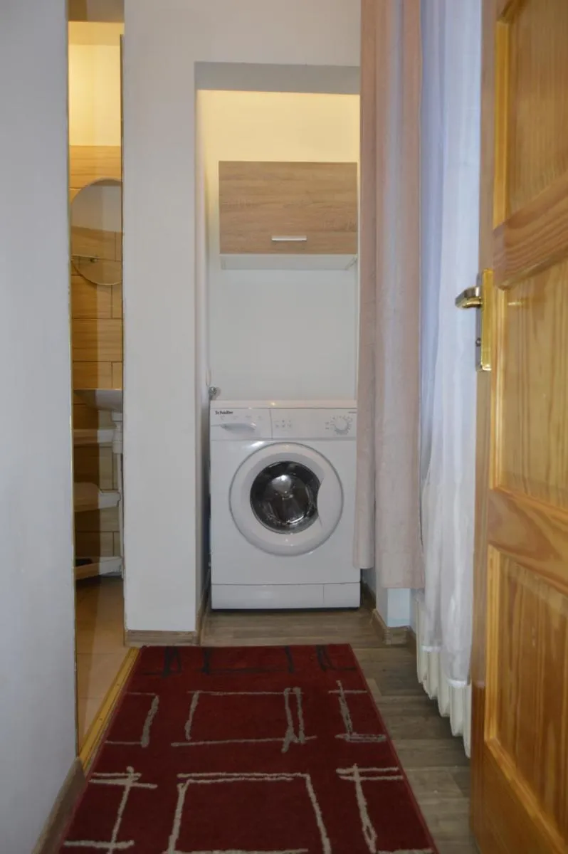 Image 4 of Romantic Studio APT-Great Location- City center-FREE Parking-Self Check-in- till Old town 20 min