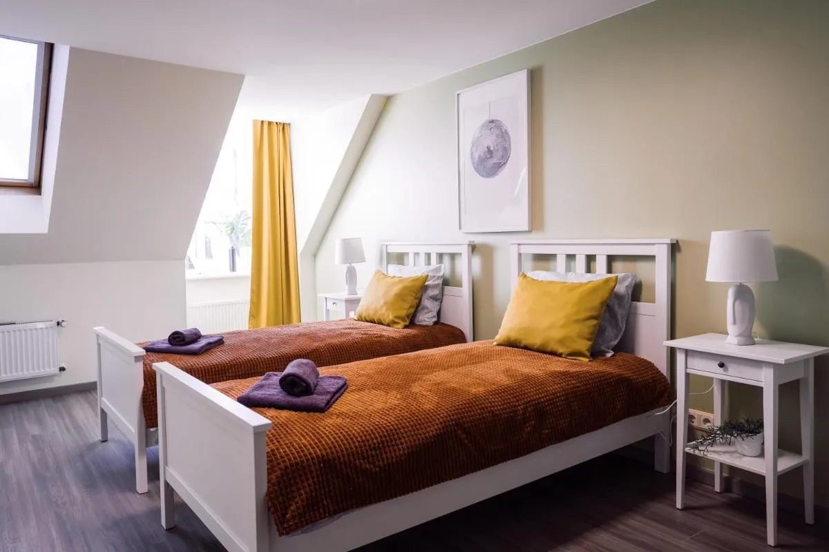 Image 3 of Rothko apartment/8 guests/4bedrooms/Riga Old Town