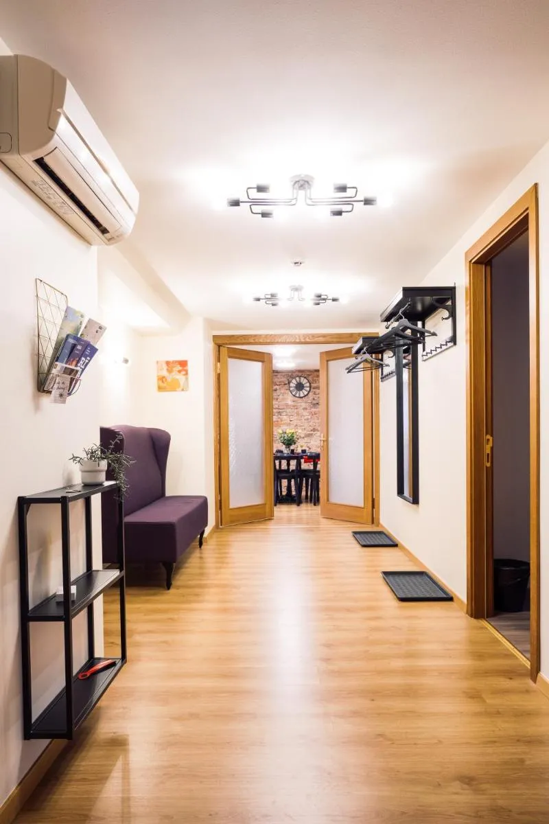 Image 5 of Rothko apartment/8 guests/4bedrooms/Riga Old Town
