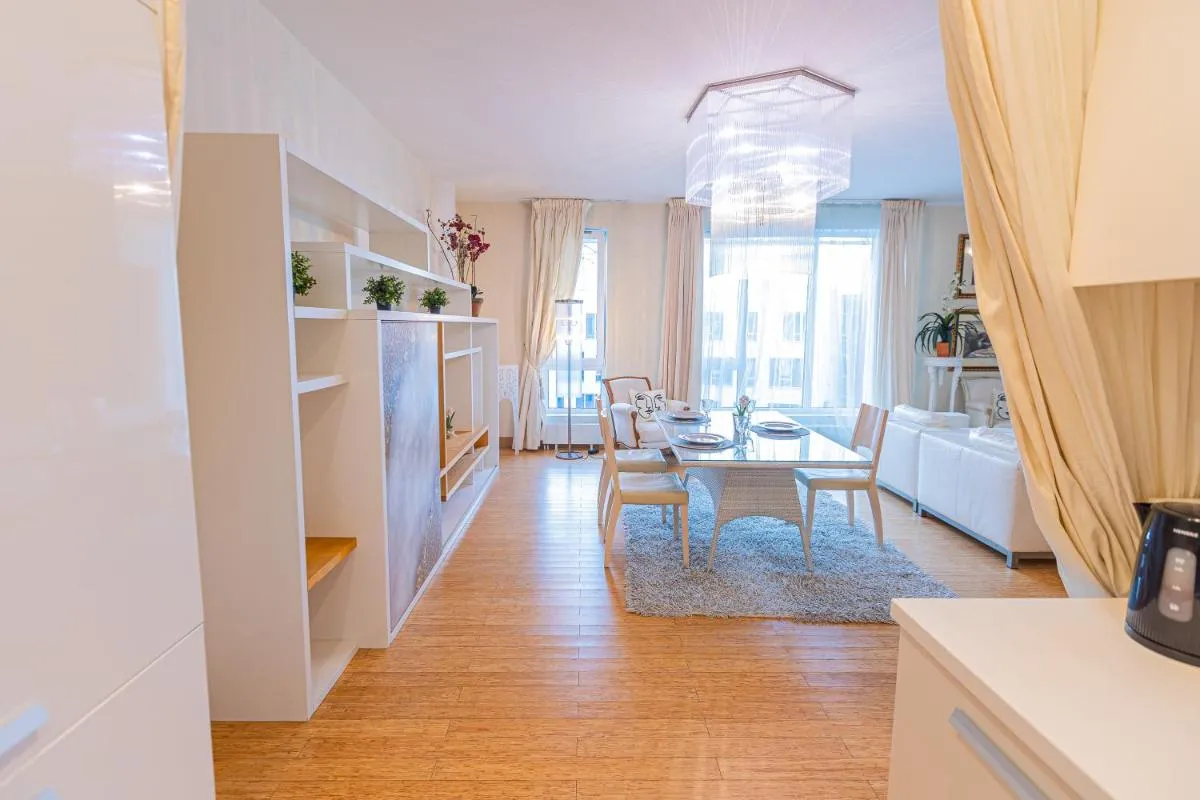 Image 3 of Royal Suites Whith Free Parking