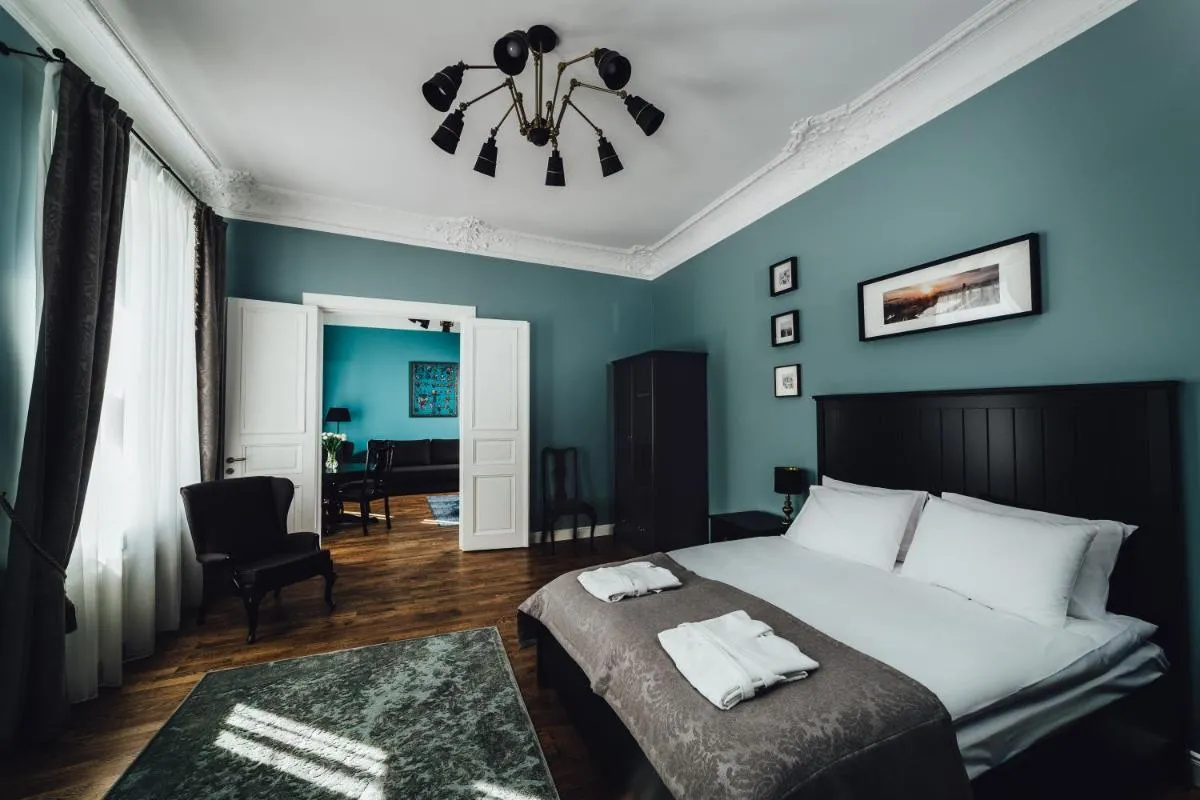 Image 1 of Sherlock Apartments