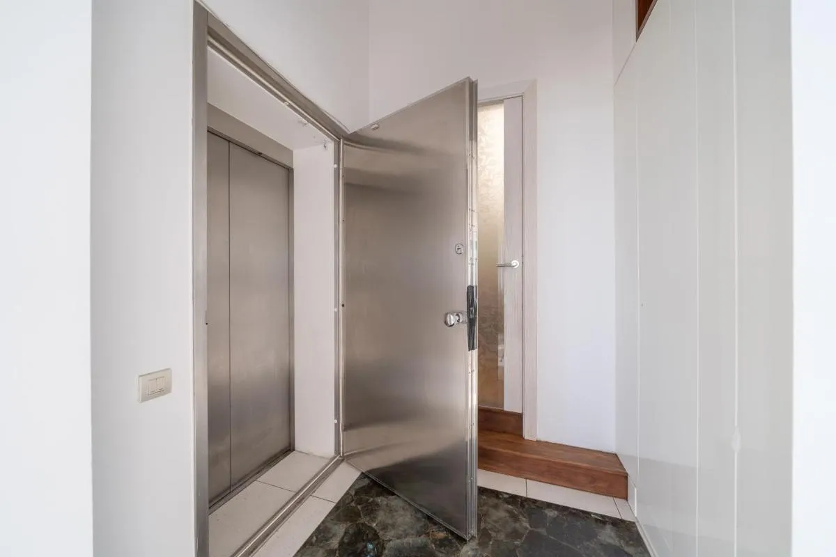 Photo 3 of SkyPenthouse & SPA with FREE Parking
