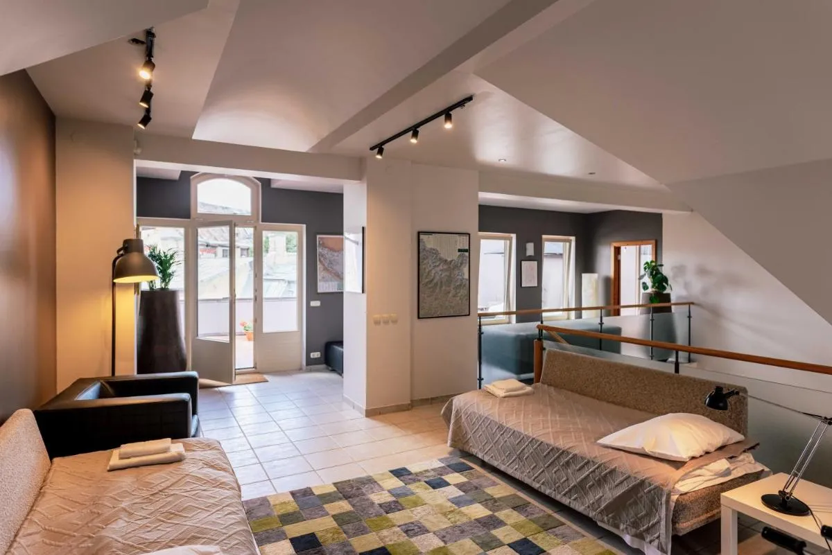 Image 6 of Spacious 2-story apt. w/ terrace – 280 m2