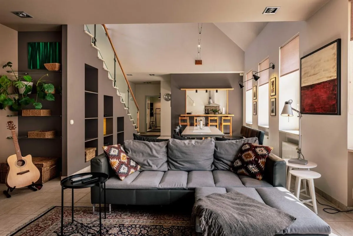Image 1 of Spacious 2-story apt. w/ terrace – 280 m2