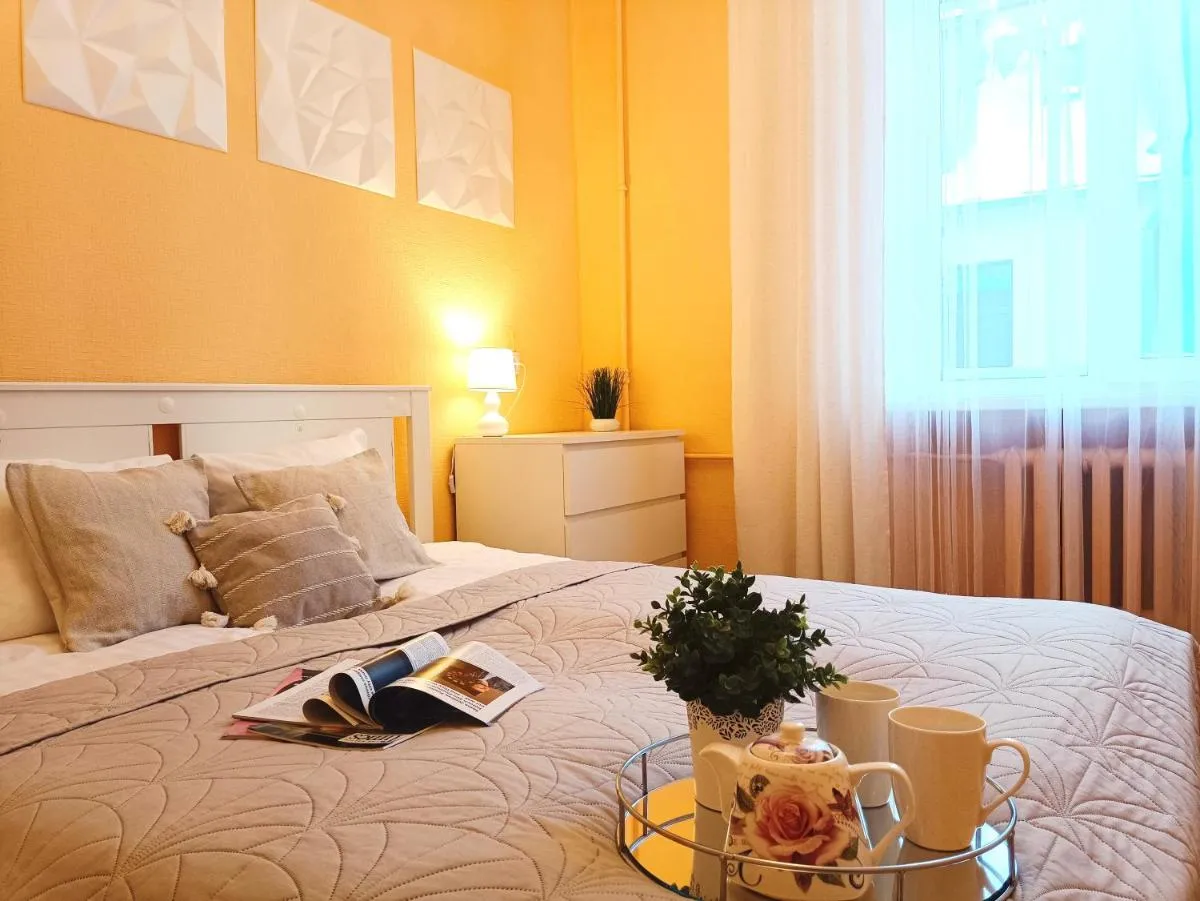 Image 1 of Spacious Old Town Family Peachy 2 bedrooms Apartment, Nearby the Riga Presidential Castle