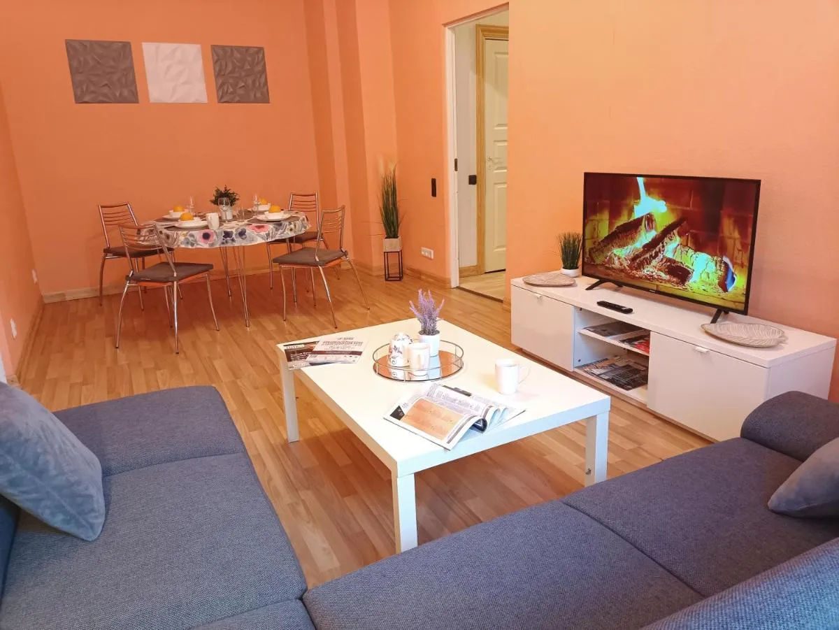 Image 2 of Spacious Old Town Family Peachy 2 bedrooms Apartment, Nearby the Riga Presidential Castle