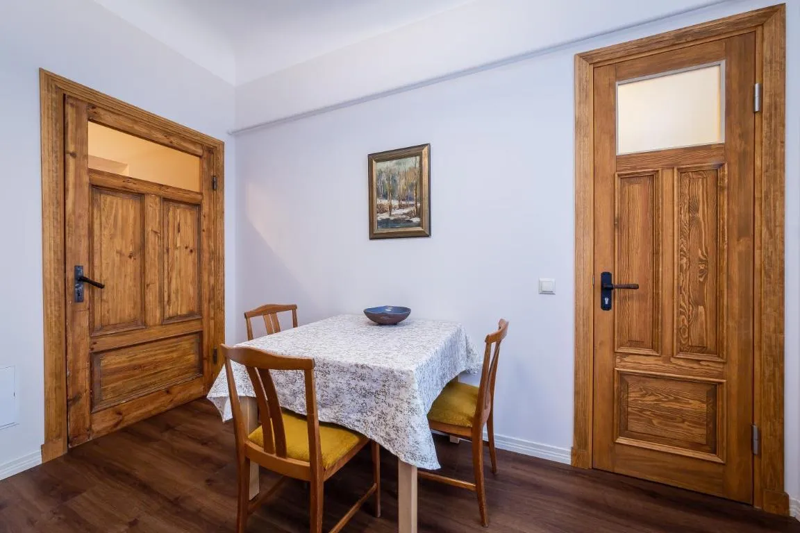 Image of Stories Writer’s AP 40sqm Renovated Free parking