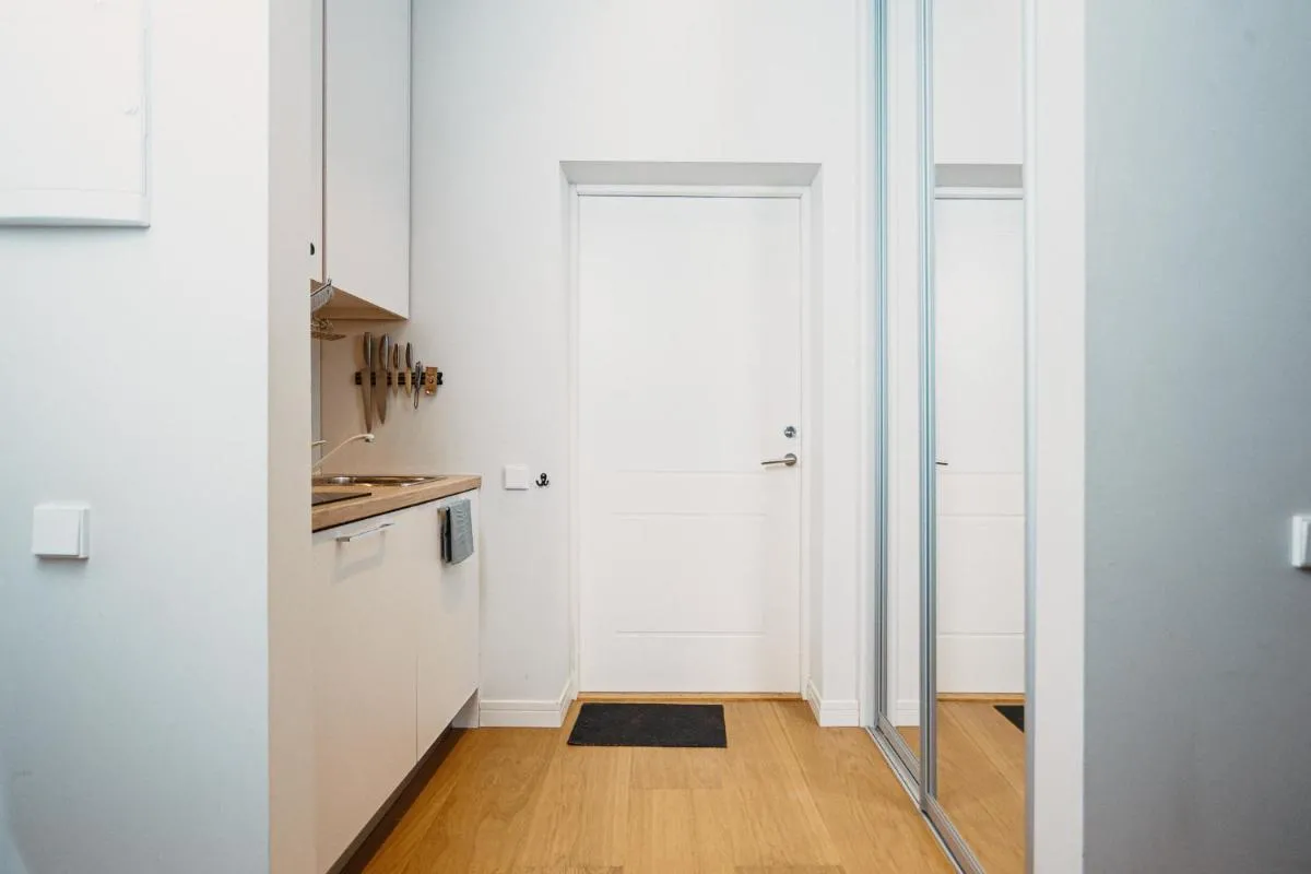 Image 6 of Stylish Central Apartment – 5 mins to Old Town