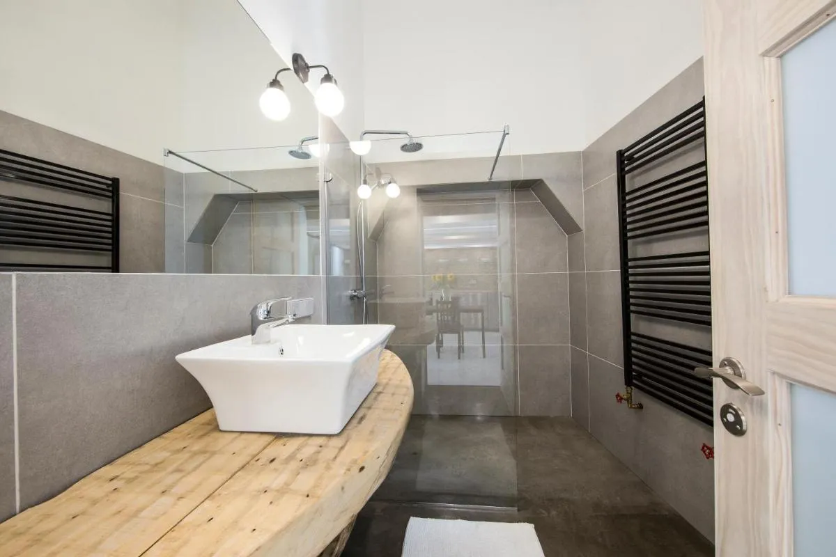 Image 6 of Stylish Studio Apartment in the Heart of Riga