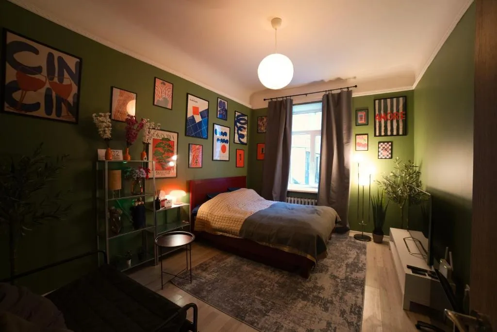 Image 1 of Stylish & Pet-Friendly Apt with Free Parking & Check-in