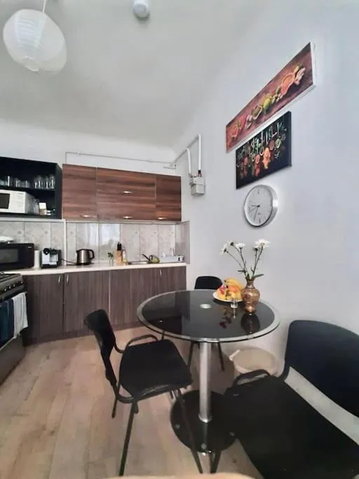 Image 5 of Suburban Guest House