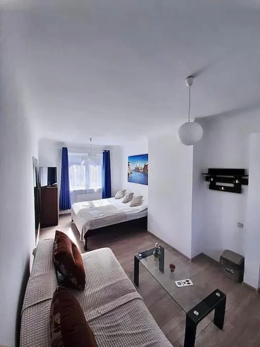 Image 3 of Suburban Guest House