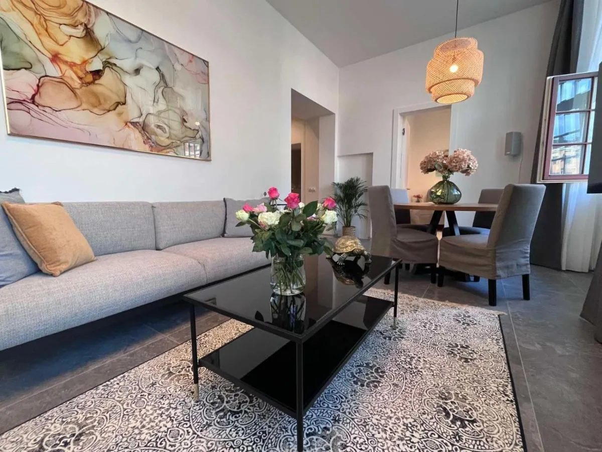 Photo 2 of Suite Nr 3 – J26 LUXURY APARTMENT, Jauniela 26 Old Riga – Great View & Top Location – 2 Bedrooms – 80 m2