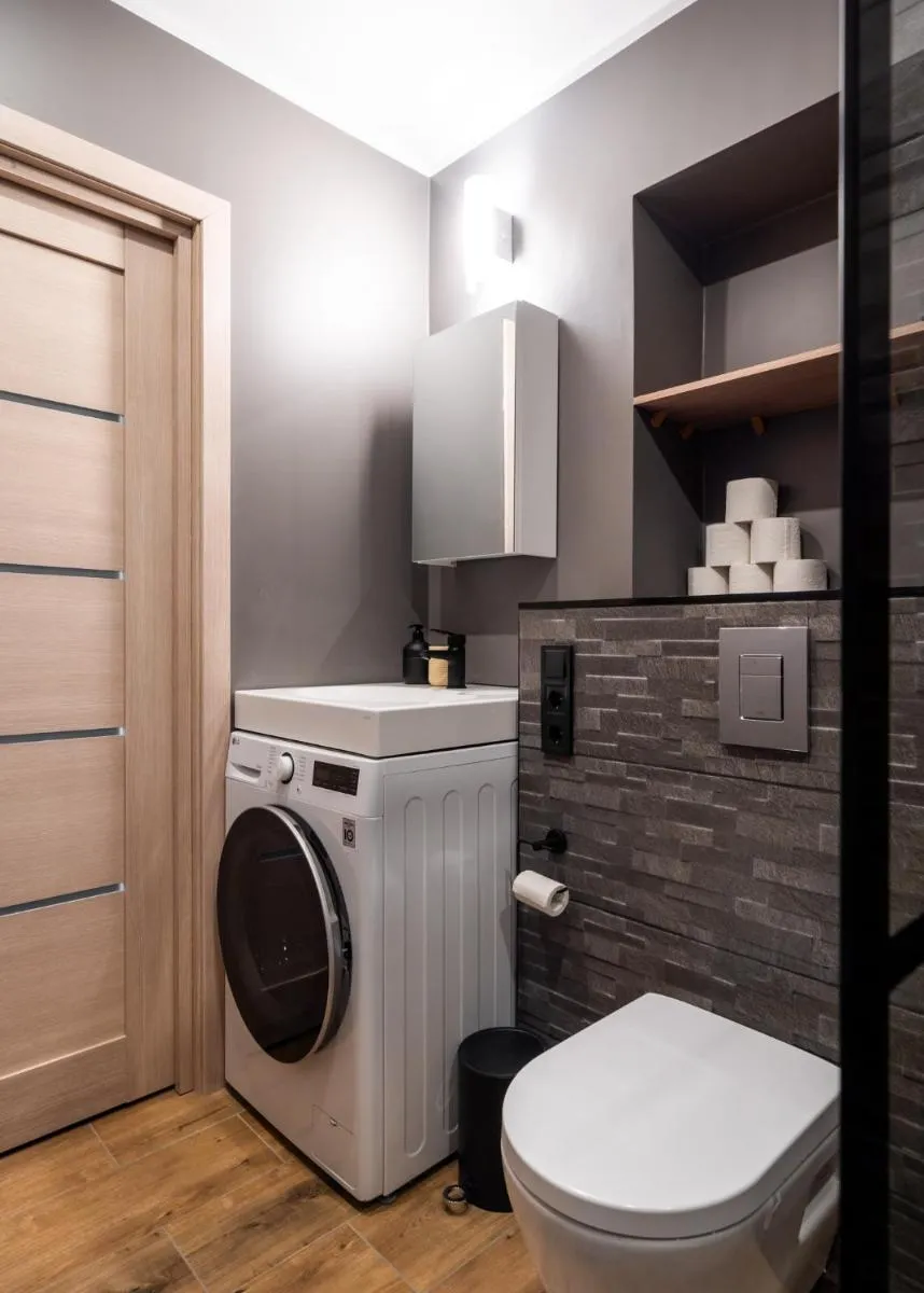 Photo 3 of Sunny 1BR Apartment near Park & Stadium