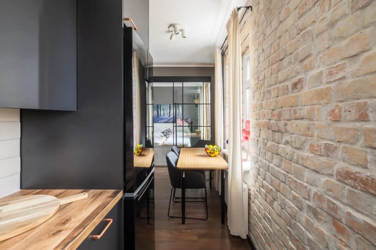 Photo 4 of Sunny 1BR Apartment near Park & Stadium