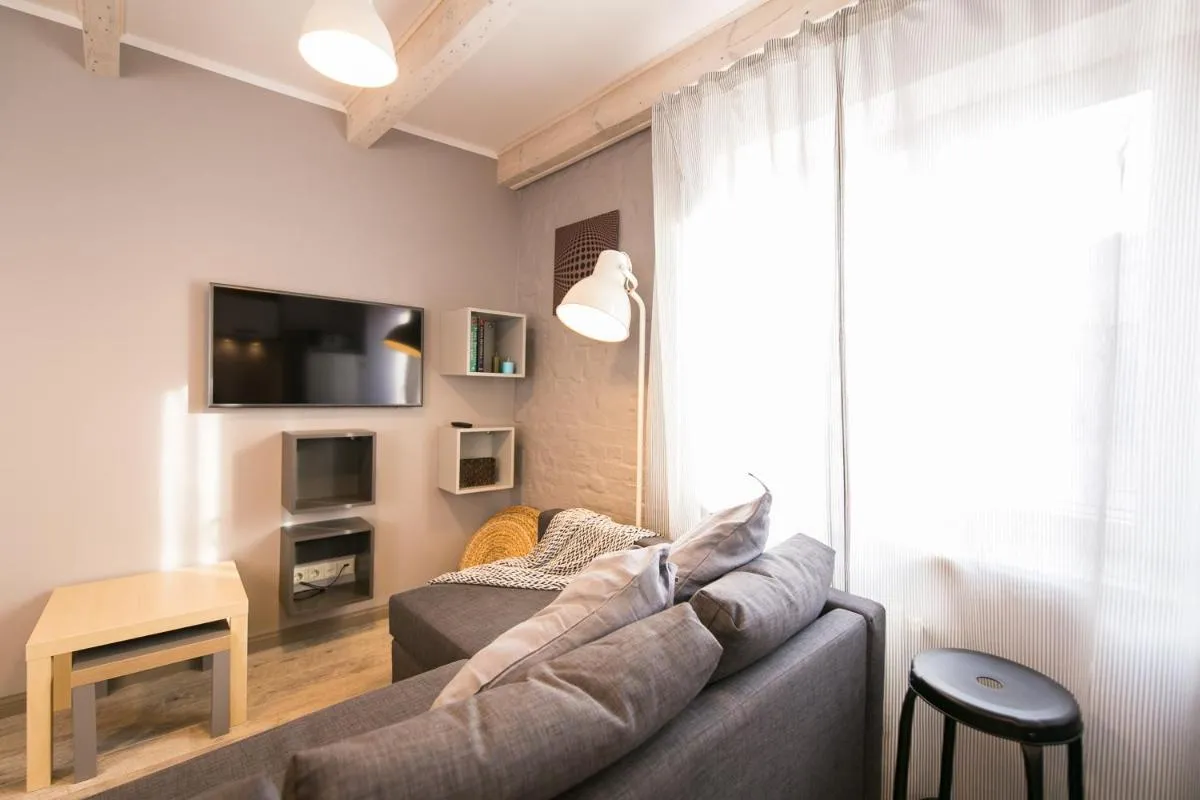 Image 4 of Sunny and compact apartment